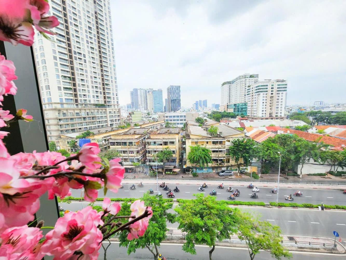 Monday Premium Aparts - Highclass Building And Central Spot โฮจิมินห์ซิตี้ ภายนอก รูปภาพ
